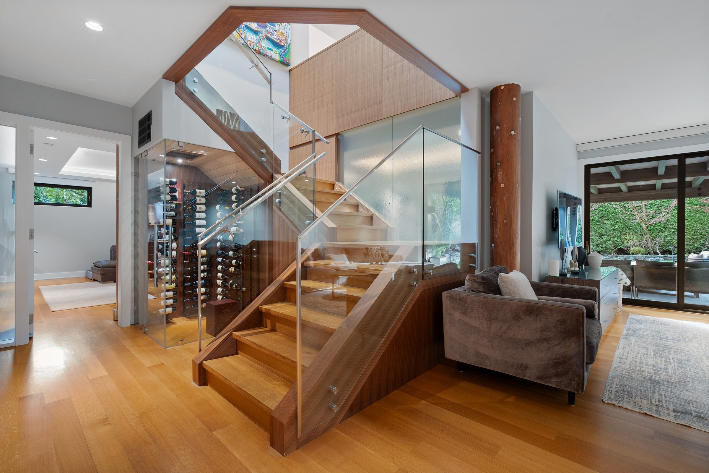 Brookside residence — glass staircase